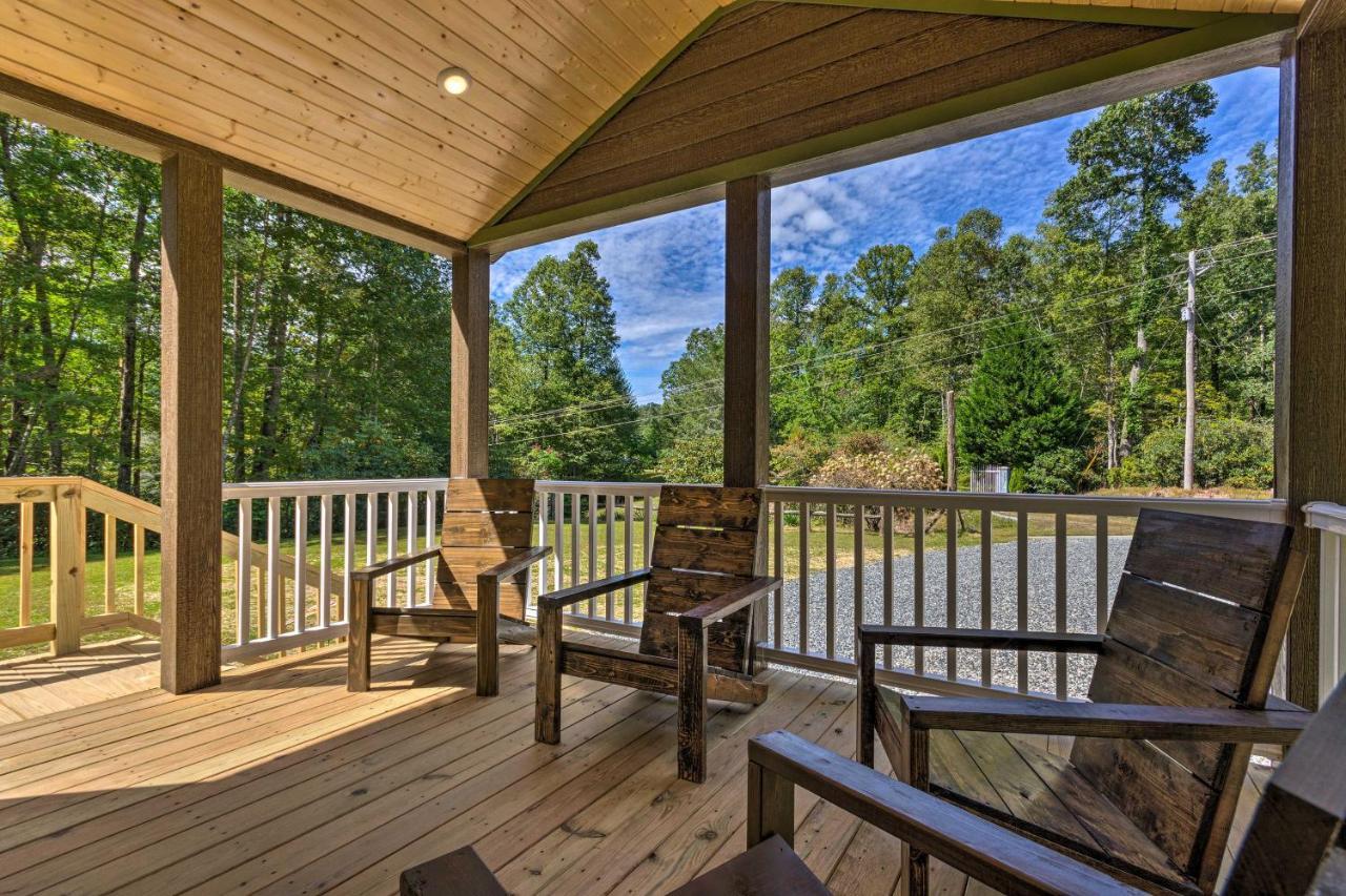 Quaint Mtn Cabin Tiny Living Near Big Adventure Brevard Exterior foto